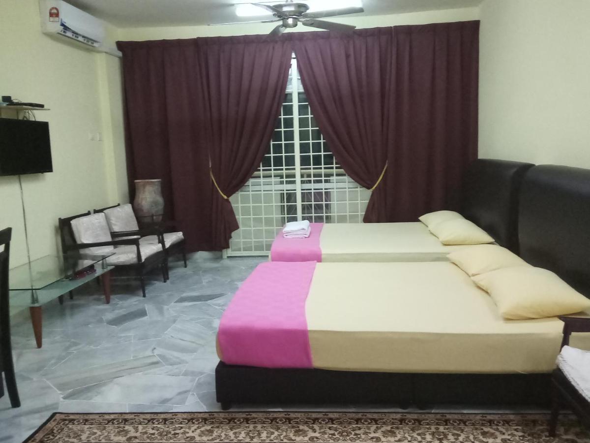 Aiman Homestay Port Dickson Exteriör bild