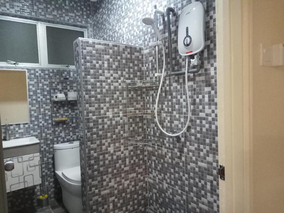Aiman Homestay Port Dickson Exteriör bild