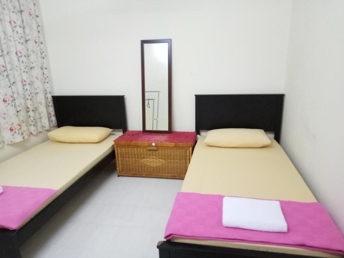 Aiman Homestay Port Dickson Exteriör bild