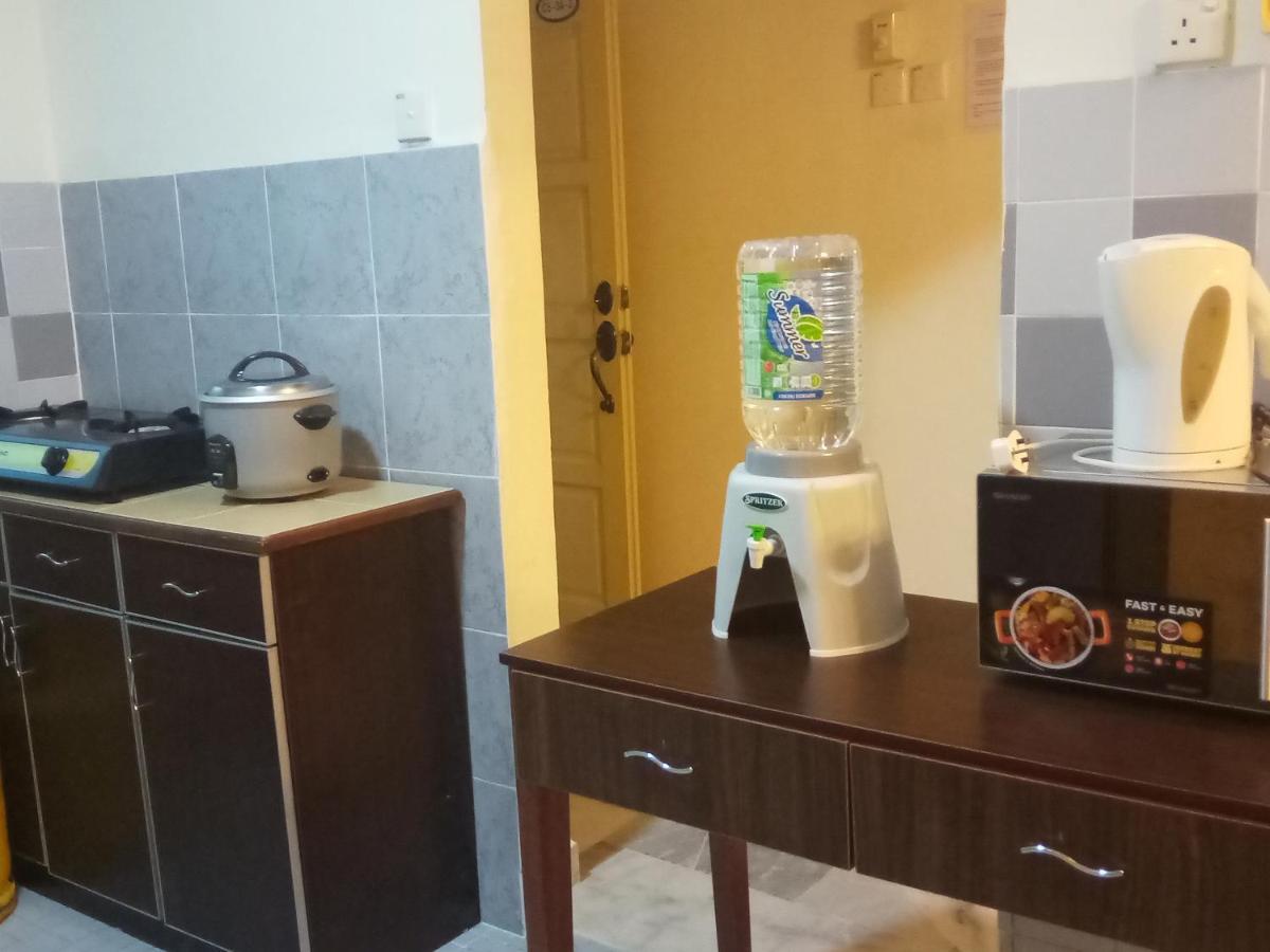 Aiman Homestay Port Dickson Exteriör bild