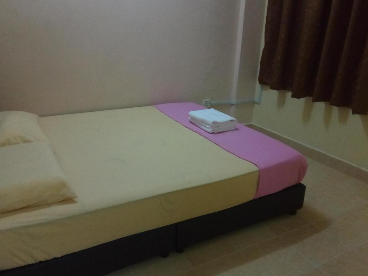 Aiman Homestay Port Dickson Exteriör bild